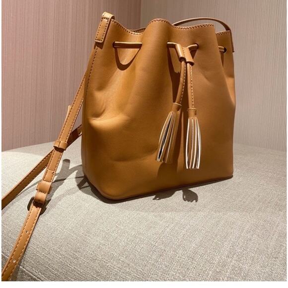 J. Crew Factory Drawstring bucket bag Vegan Leather Shoulder Tote Tan Brown - Picture 1 of 2